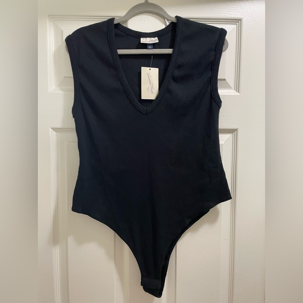 NWT Universal Thread Ribbed Knit Black Sleeveless Bodysuit Size XL